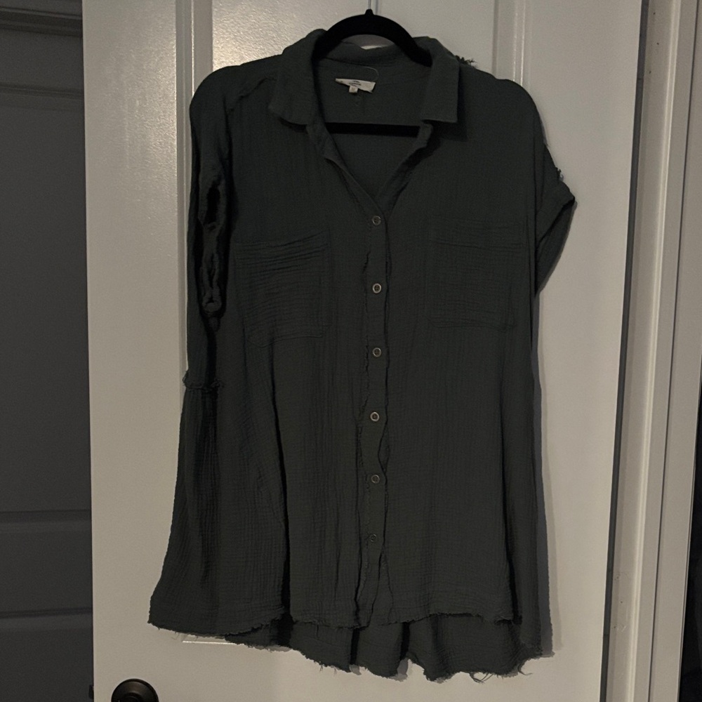 Entro Dark Gray Button-Up Top